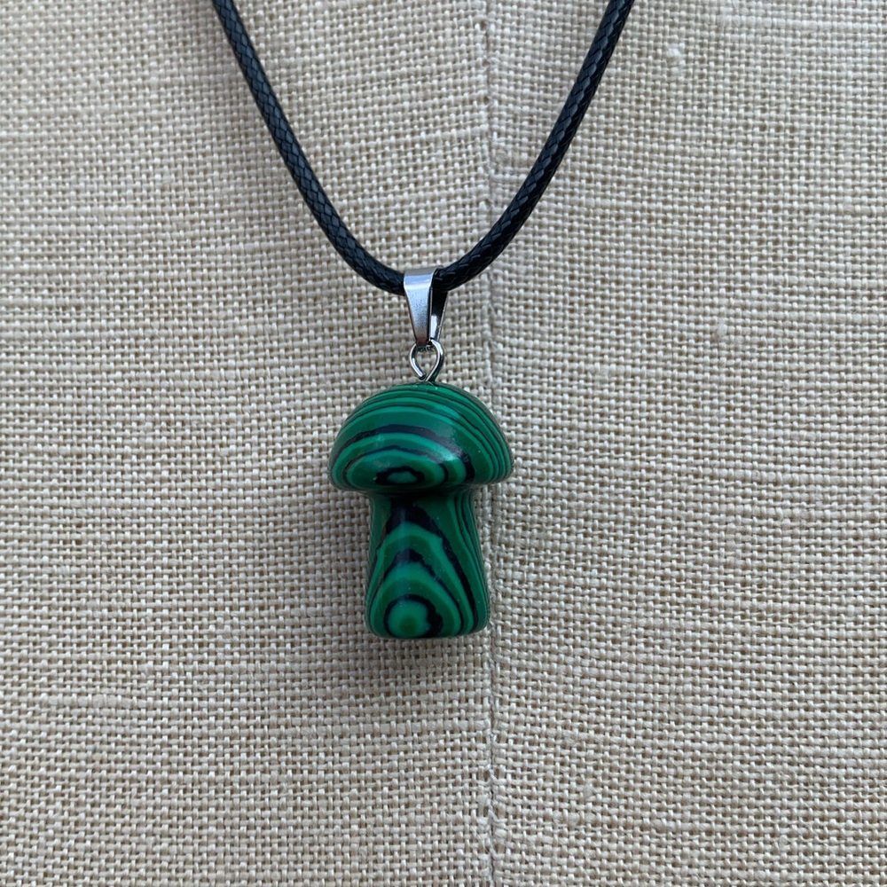 Handmade Genuine Stone Mushroom Amulet Necklace - Picture 7 of 11